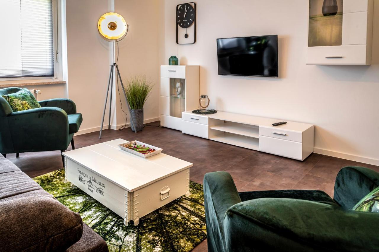 Komfortable Ferienwohnung In Halle Halle  Luaran gambar